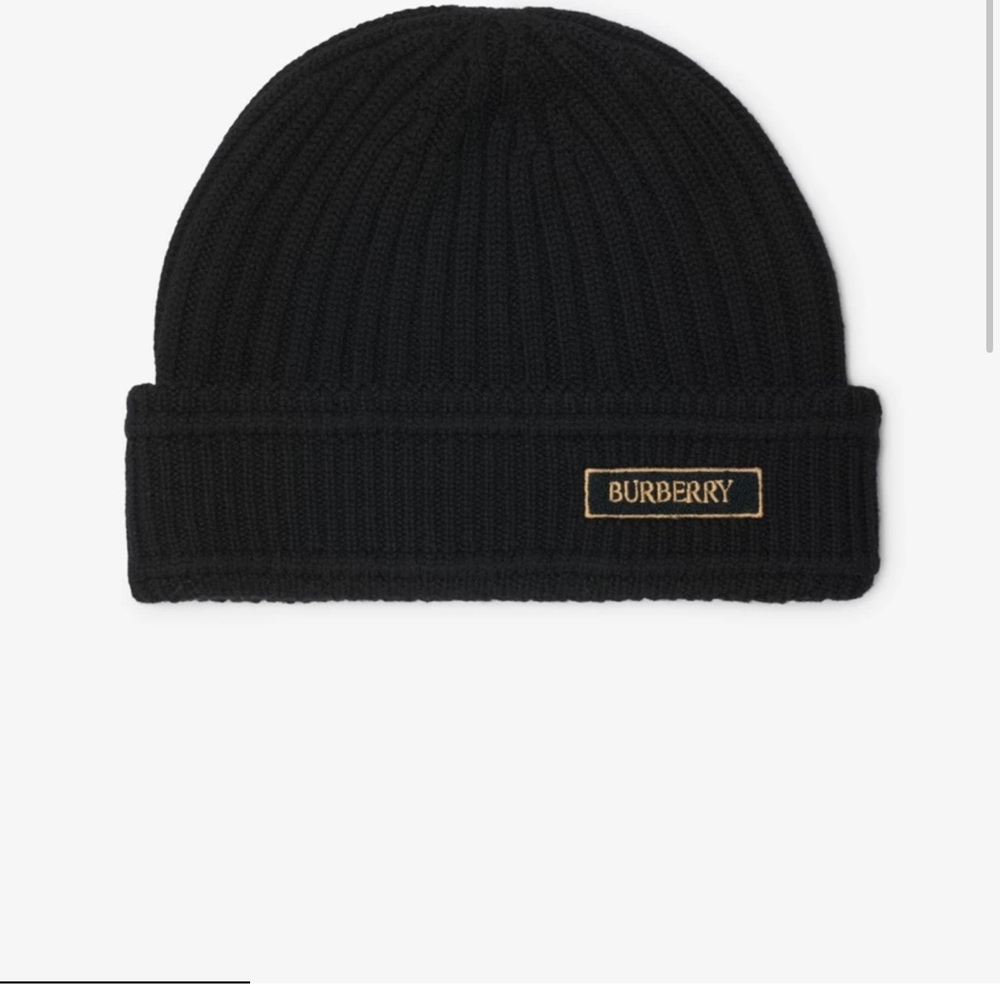 AUTHENTIC Burberry Black Ribbed Beanie
